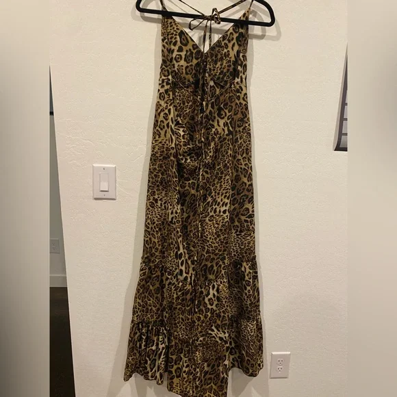 Vonda Leopard Maxi - Picture 9 of 11
